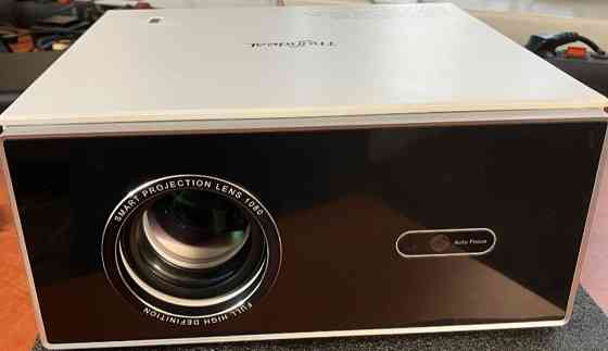 Проєктор ThundeaL TDA7W Full HD 1080P 4K. Київ