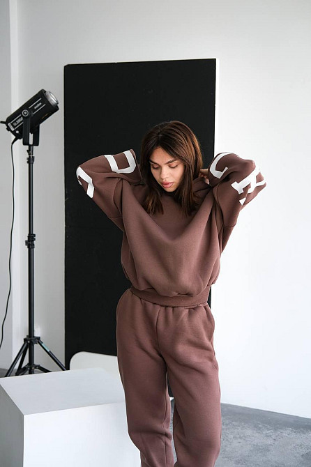 Женский стильный повседневный костюм Chicago с двойным капюшоном Мокко, 48/50 Одесса - изображение 3