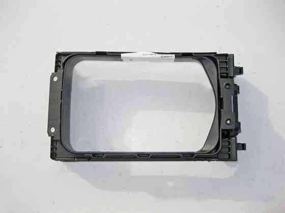 Mercedes-Benz  A2196820117 Пластикова рама - утримувач кришки підлокітника центральної консолі CLS C219 Одеса