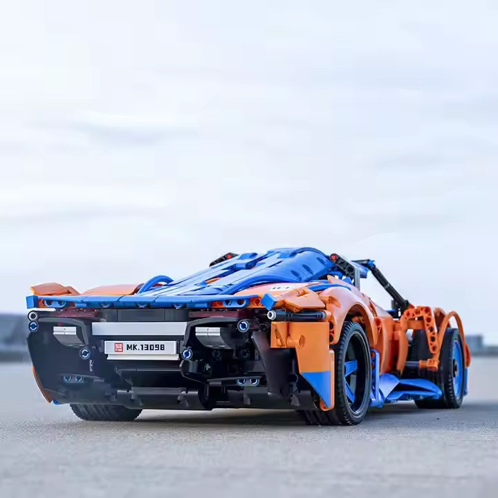 Конструктор спортивна машина Pagani на управлінні на 1883 деталі, колір синій з помаранчевим Кам'янець-Подільський - фото 7