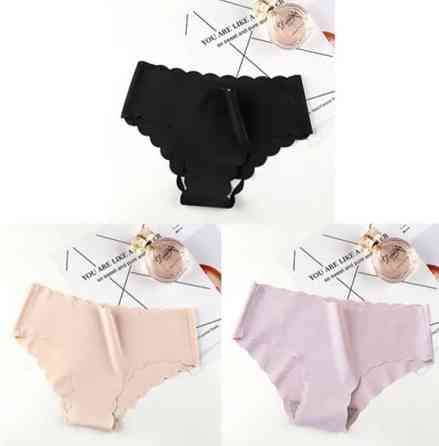 Жіночі безшовні труси набір 3 штуки 44 чорний бежевий пудра Київ