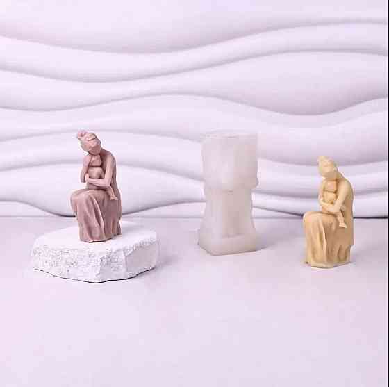 Силіконова форма «Мама з дитиною» для свічок та декору Київ