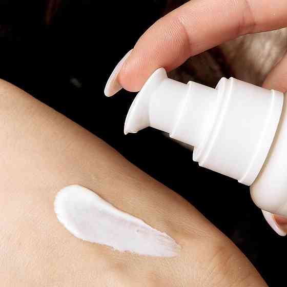 Зволожуючий крем з СПФ 50+ Moisturising cream SPF 50+ AG Skin 250 мл Дніпро