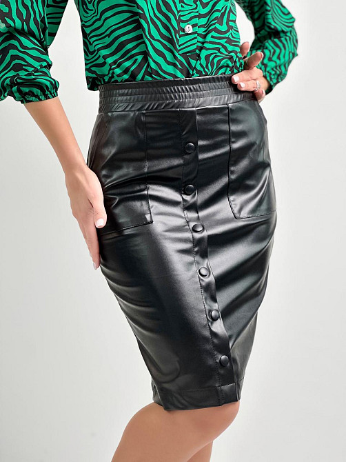 Модна спідниця зі шкіри "Sharm" оптом | Розпродаж моделі Київ - фото 5