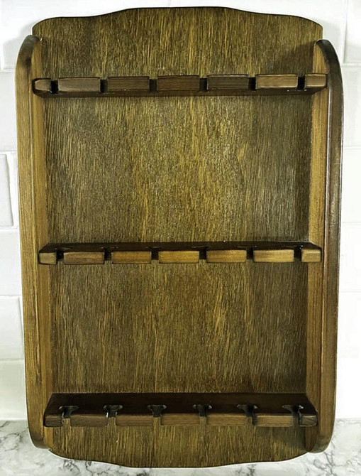 Полка для коллекции ложек 