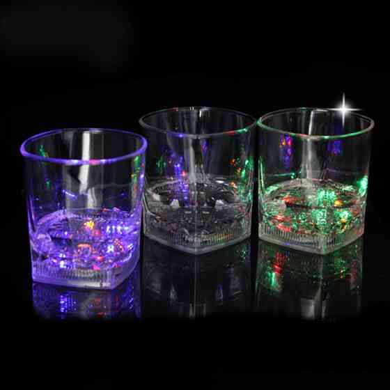 Светящийся Led стакан для виски бокал Luminous Cup стакан с подсветкой КВАДРАТНОЕ основание Кременчуг