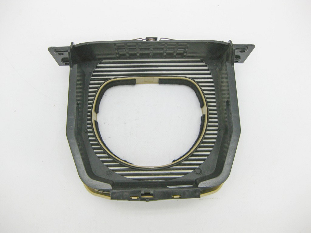 Mercedes-Benz  A2114600195 8K67 Жалюзі - шторка рульової колонки бежева CLS C219 Одесса - изображение 7