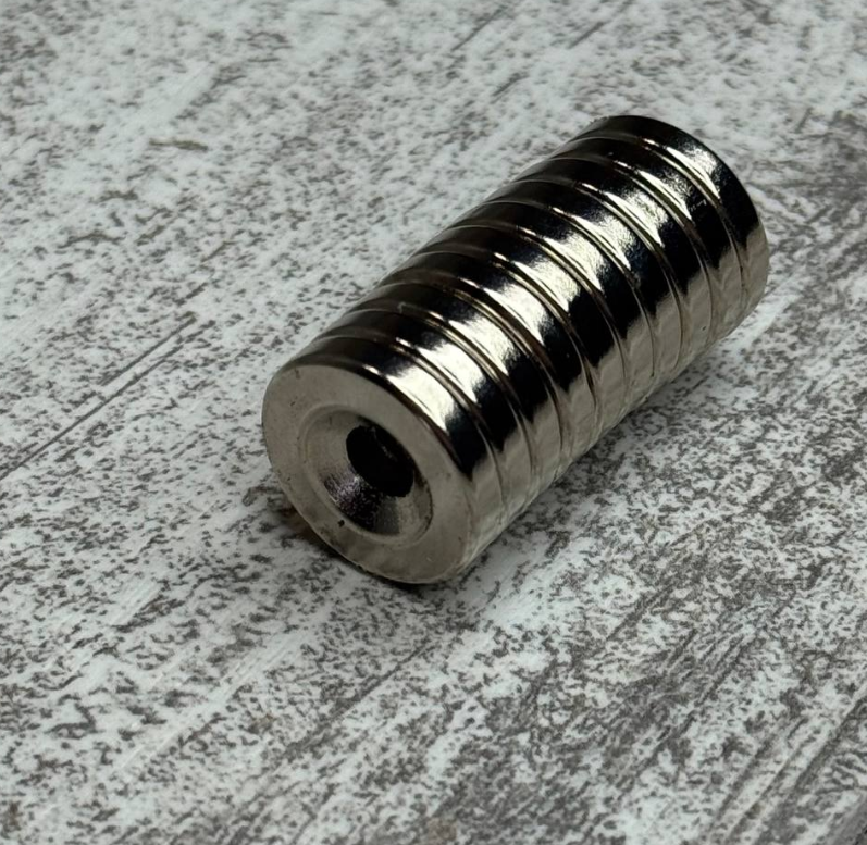 Набір із 10 кріпильних неодимових магнітів 18x4 мм N50 з отвором 5 мм Київ - фото 6