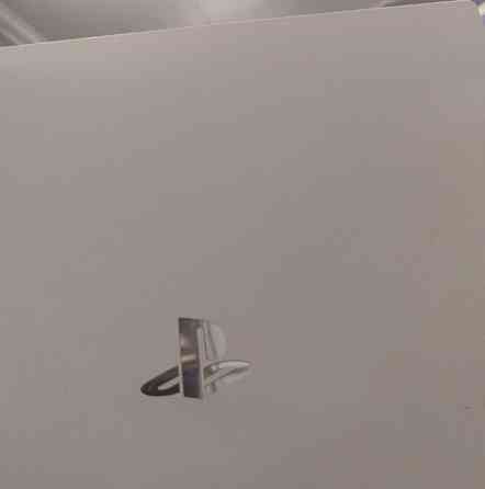 Playstation 4 Pro 1 TB  /+Ігри/ +Гарантія 6 міісяців. Харків