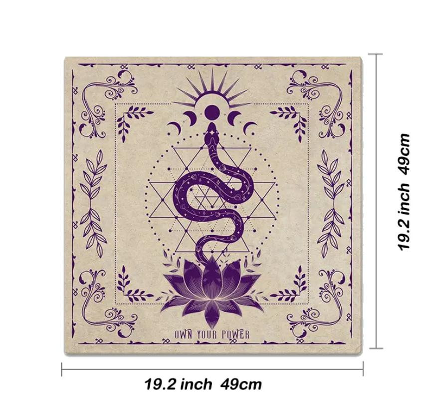 Алтарная скатерть для карт Таро и Рун. Скатерть для гадания 49*49 см. Скатерть для таро со змеей и ф Киев - изображение 2