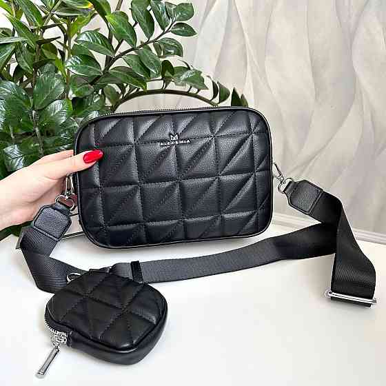 Брендовая женская сумка кросс боди. Женская черная сумка маленькая через плечо. 8862 Киев