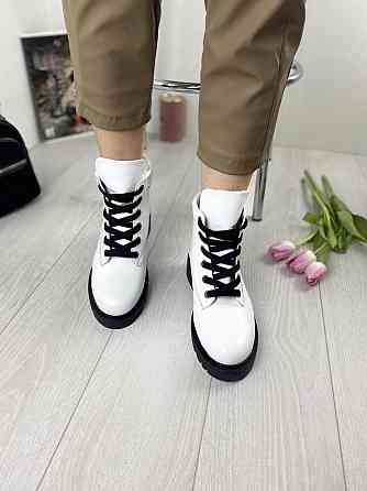 Черевики жіночі ARLEN білі шкіра натуральна зима 38р. (2832) Коломыя