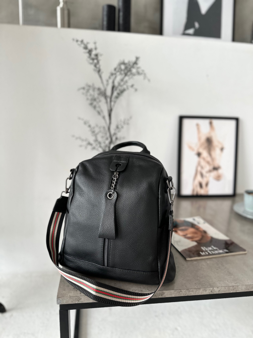 Шкіряний жіночий молодіжний рюкзак 23х30х13, сумка наплічна на кожен день, чорна Кам'янське - фото 13