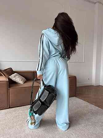 Женский спортивный оверсайз костюм двойка: кофта и штаны с лампасами Одесса