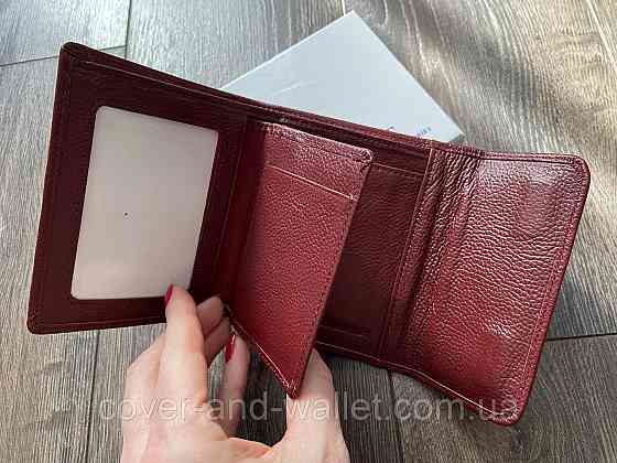 Маленький жіночий шкіряний гаманець на багато карток бордового кольору ST Leather 2047A Київ