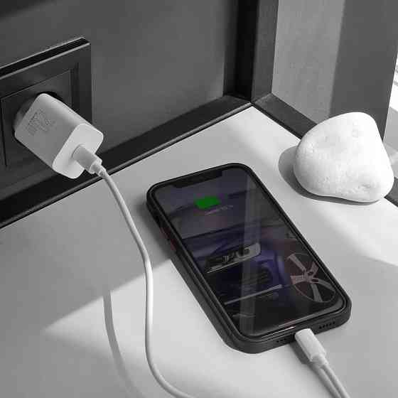 Сетевое зарядное устройство Baseus Super Silicone PD Charger 20W Cable Type-C to Lightning белый Львов