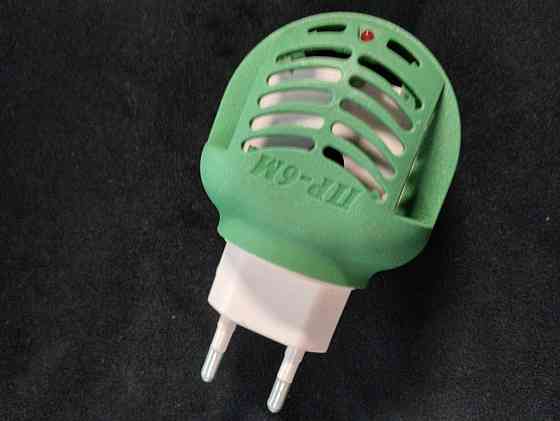 Фумігатор універсальний ПР-6М з поворотною вилкою - ефективний захист від комарів, комах та мошок, 220В. Харків