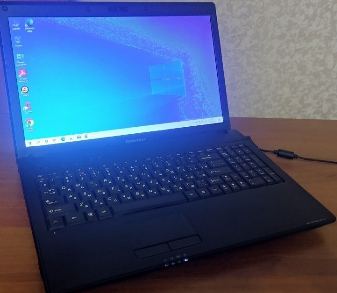 Ноутбук швидкий: Lenovo 15.6" LED, Intel, 4Gb. DDR3, 750Gb Київ - фото 3