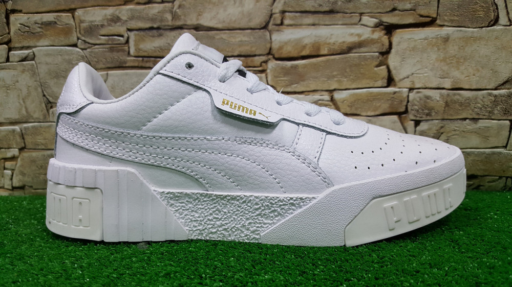 Женские кожаные кроссовки Puma Suede Platform Trace 