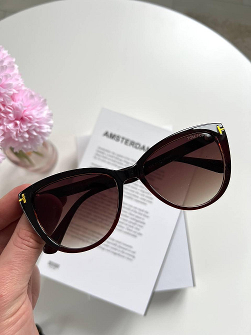 Жіночі окуляри Tom Ford – витонченість та сучасний стиль Київ - фото 2