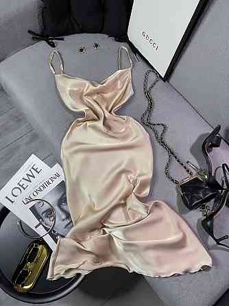 Жіноче романтичне елегантне плаття шовк Бежевий, 42/44 Одеса