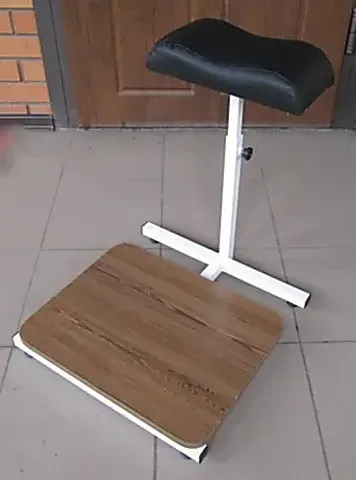 Подставка для педикюра с подставкой (местом) под таз не разборная (стационарная) Киев - изображение 3