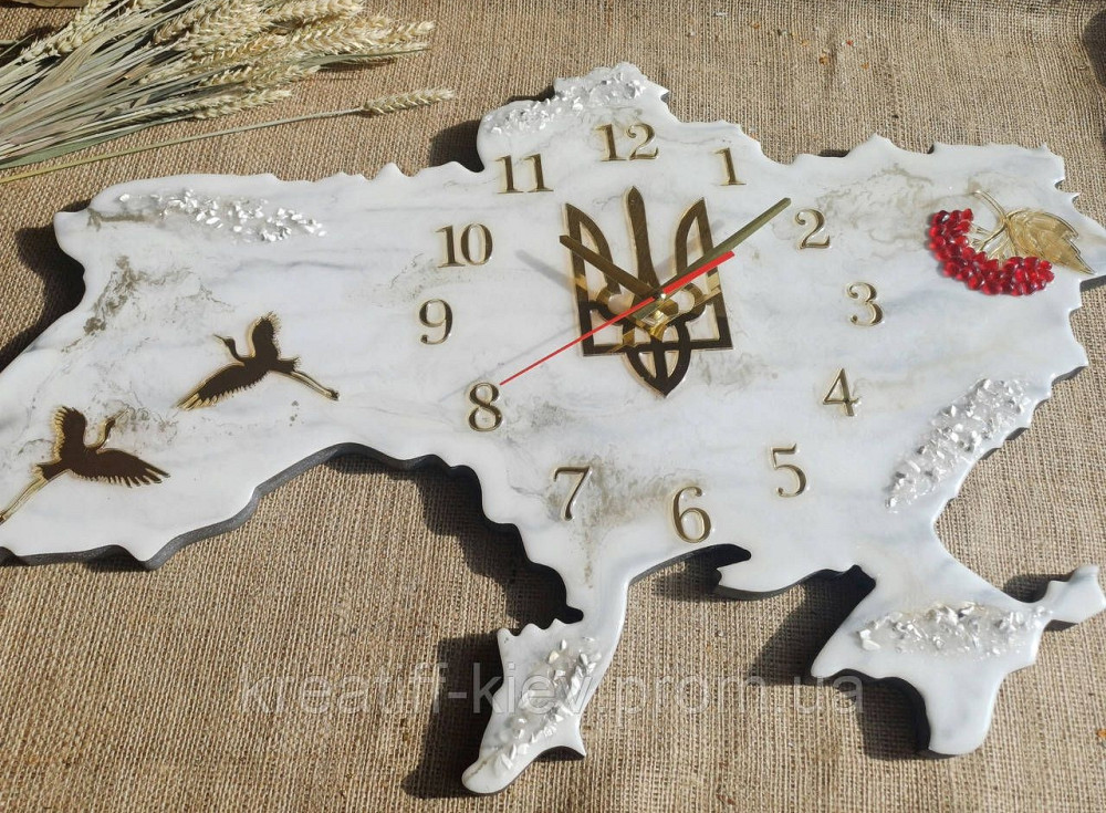 Годинник настінний 100*65 см з епоксидної смоли ручної роботи "Карта України" Дніпро - фото 3