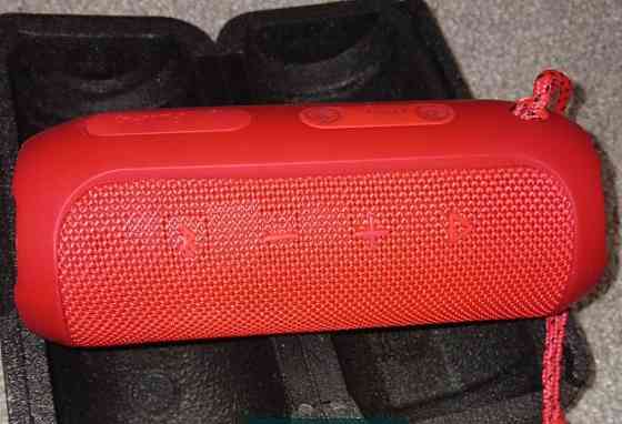Колонка портативная JBL . Киев