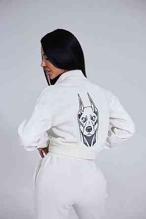 Жіночий костюм з вишивкою на спині Одеса