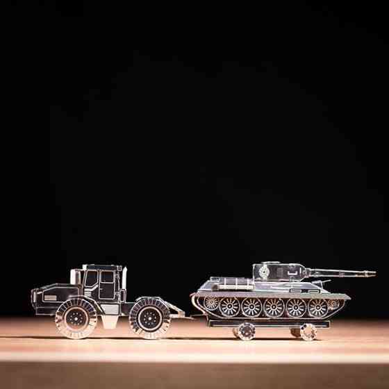 Колекційна модель-конструктор Metal Time Tractor Slobozhanets Трактор ХТЗ (MT074) Харків