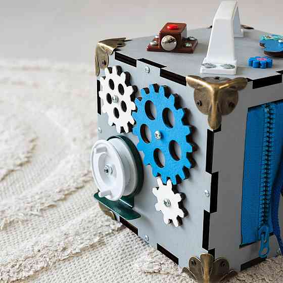 Маленький Бізікуб 15*15*15 Сірий дитячий куб Мінібізикуб для хлопчика Бізіборд Київ