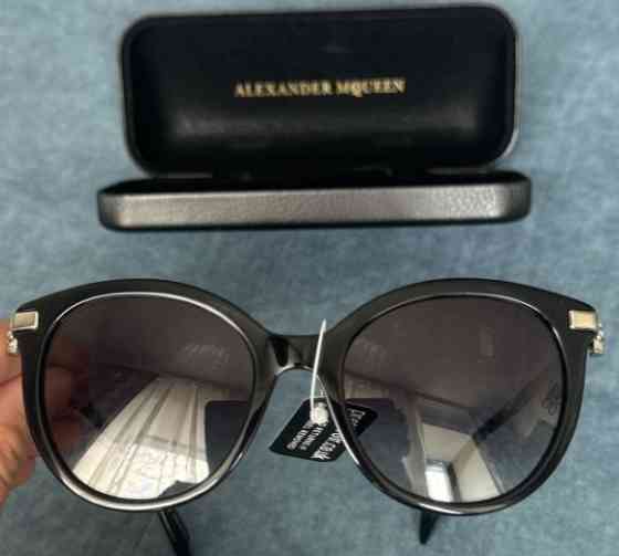 Солонезахисні окуляри Alexander Mcqueen Iconic. Київ