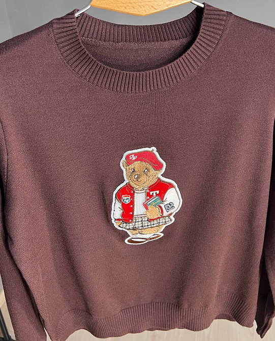 Светр жіночий A-N 2609 з нашивкою ведмедика оверсайз базовий one size, коричневий, one size Київ - фото 12