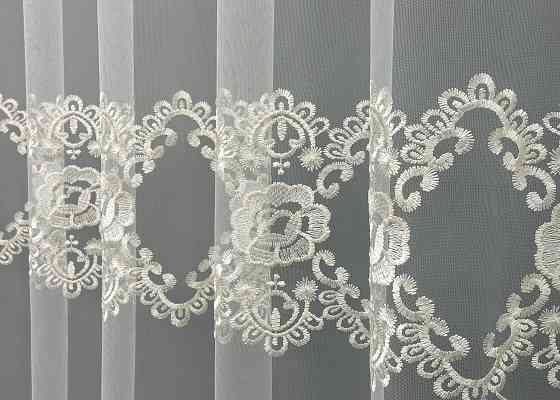 Тюль VR-Textil 1849т Фатин с вышивкой Кремовый 300х270 см (40-209) Киев