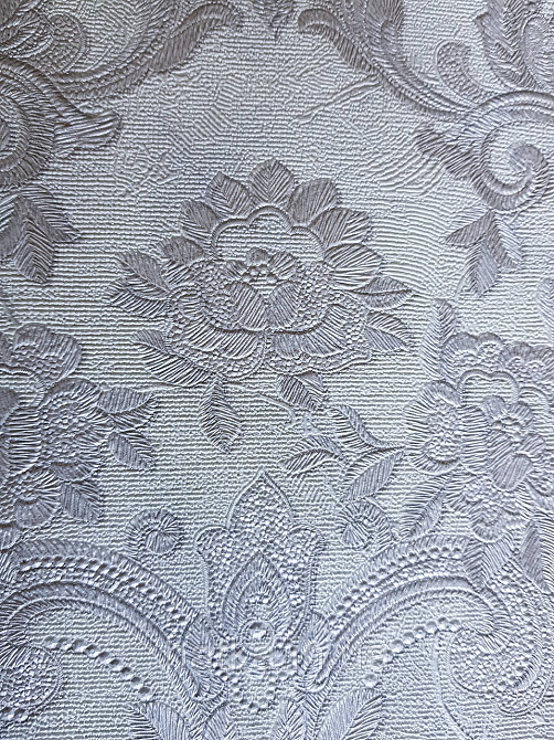 Шпалери метрові вінілові на флізелін Grandeco Poem вензелі структурні сріблясті на білому Київ - фото 3