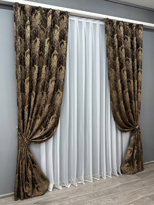 Комплект готовых штор VR-Textil Парча № 1772ш Коричневый с карамельным 155х290 см 2 шт (33-0739) Киев - изображение 3