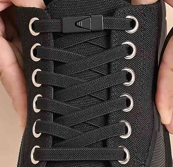 Еластичні шнурки без зав'язок з металевими застібками в колір Смела