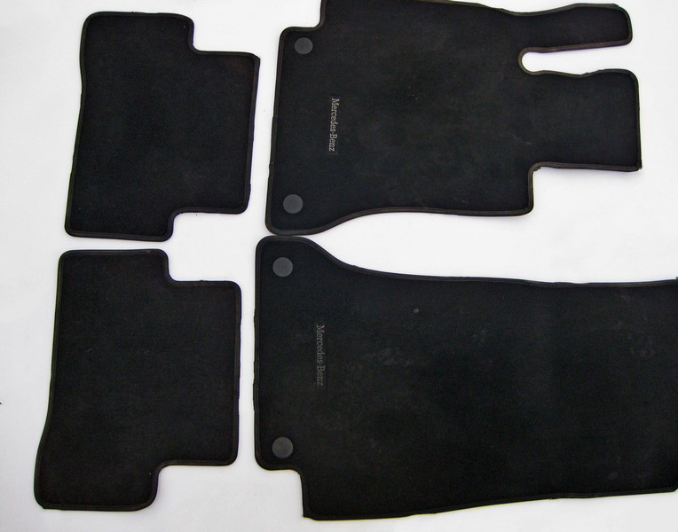 Mercedes-Benz  A2056800404 9J74 Комплект чорних килимків салону C-Class W205 Одеса - фото 2