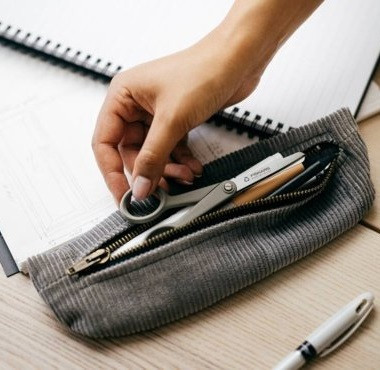 Універсальні Ножиці екологічні маленькі для хобі 13 см Fiskars "ReNew" (1062546) Нержавіюча сталь Нововолинськ - фото 7