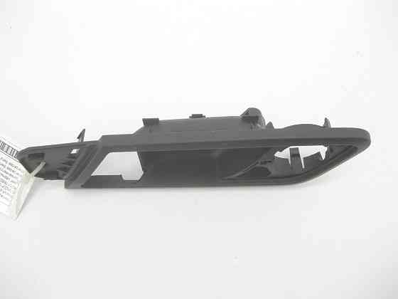 Mercedes-Benz  A2517660364 9051 Накладка чорна на внутрішню ручку відкриття задніх лівих дверей R-class short W251 R-class long V251 Одеса