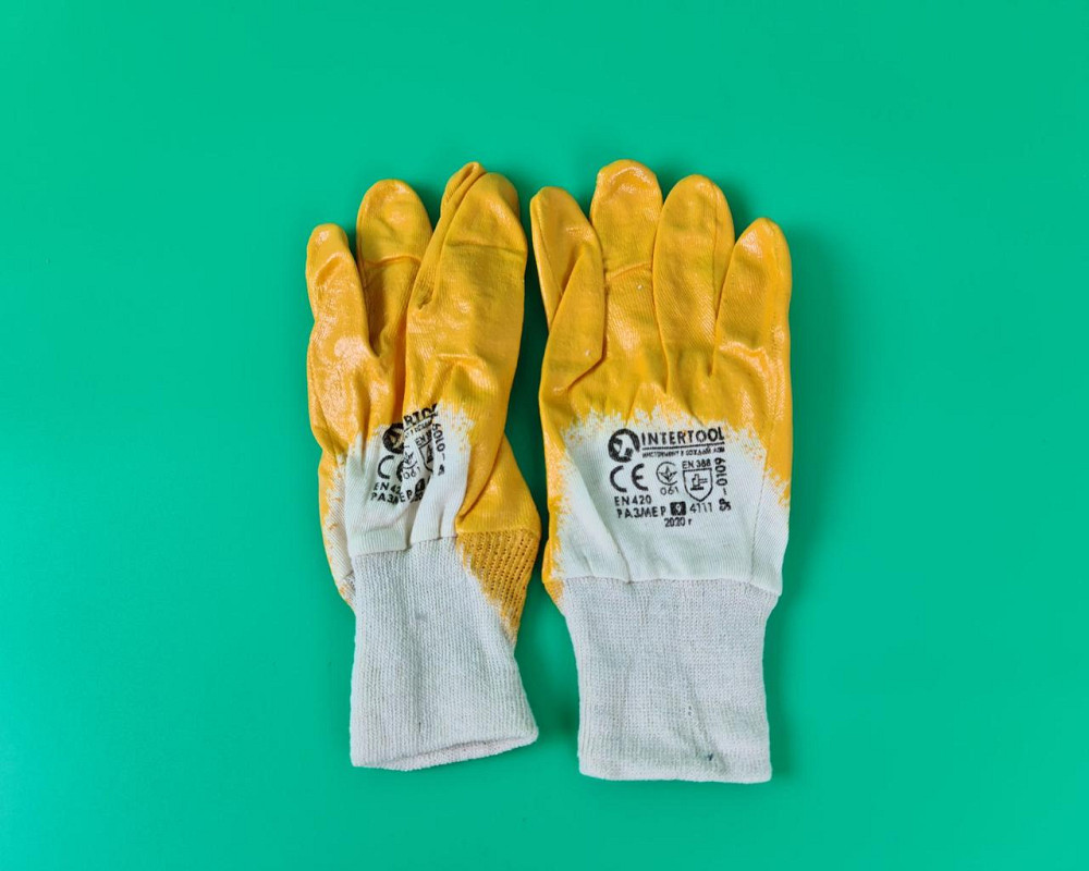 Господарські рукавички Залита Нітрил жовтий No9 "Intertool" (12 пар) Харків - фото 1