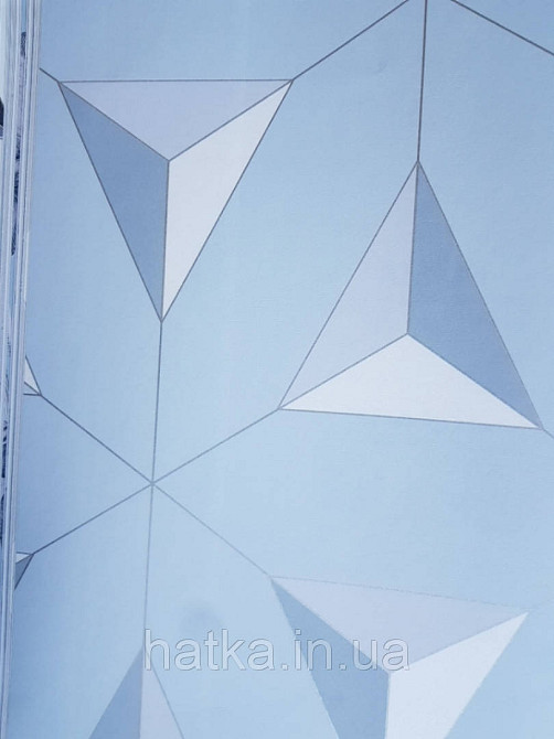 Шпалери флізелінові Decoprint Elisir EL21072 геометричні фігури, трикутники 3д сірі білі на блакитному тлі Київ - фото 2