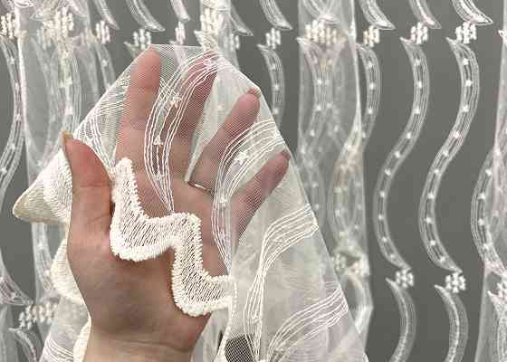 Тюль VR-Textil 2015т Фатин з вишивкою та люрексом Молочний 400х270 см (42-1090) Київ