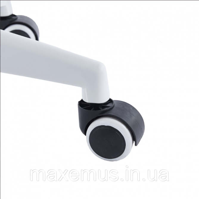 Офисное кресло с подлокотниками BN 619 компьютерное кресло с сетчатой спинкой бело-серое Мостиска - изображение 3