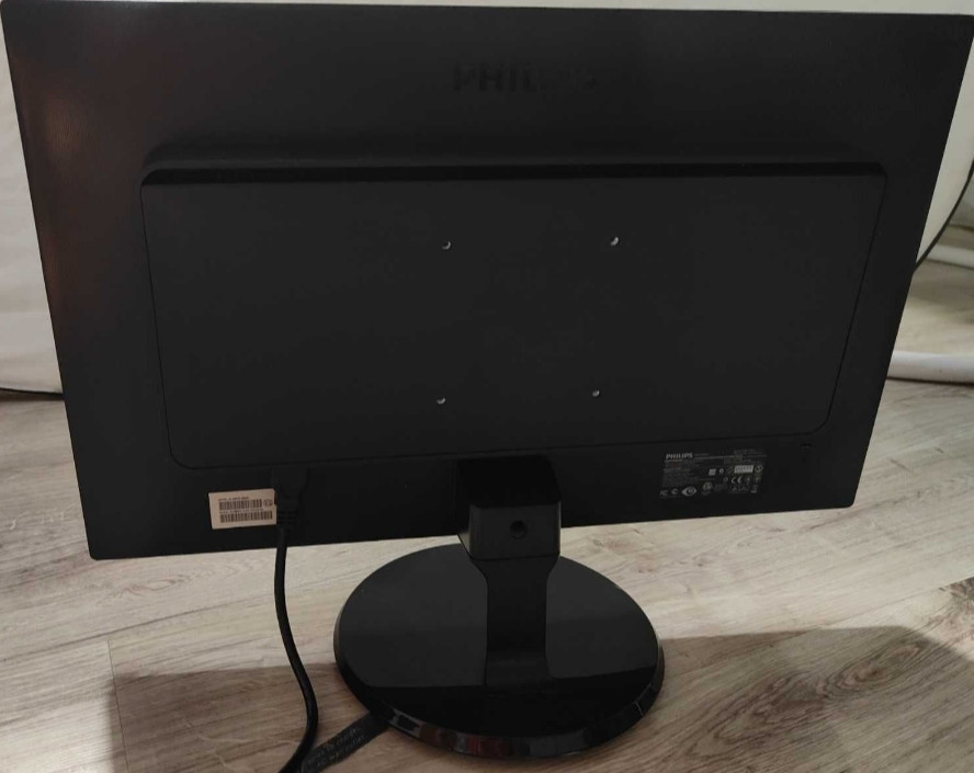 Монитор Phillips 246V5L Киев - изображение 2