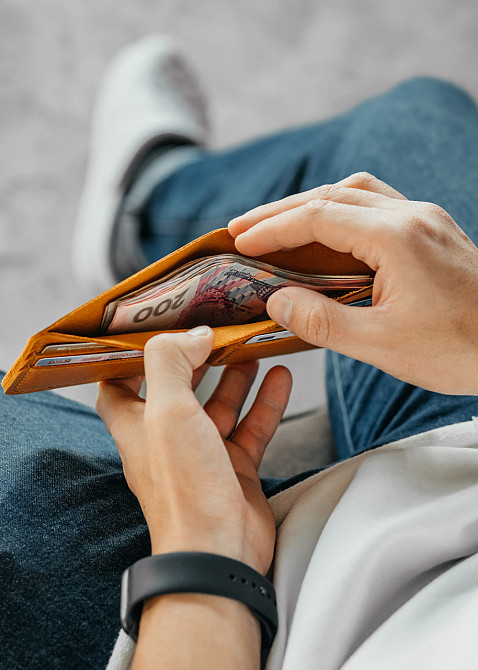 Чоловічий гаманець із натуральної шкіри, місткий гаманець, чоловічий на кнопці гаманець із Crazy HorseMasterSem Київ - фото 9