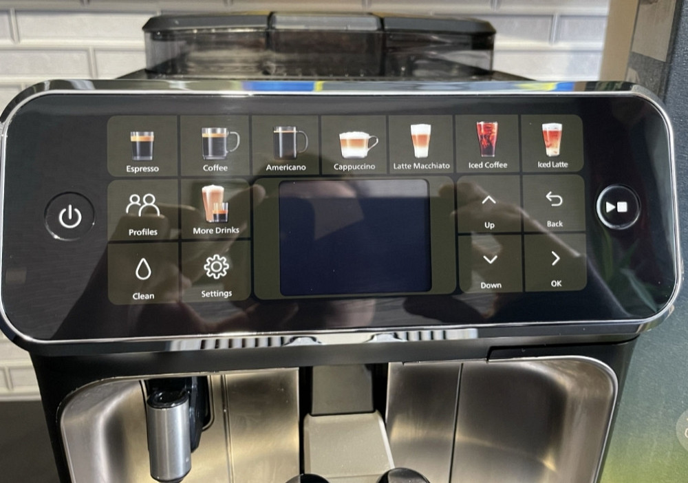 Кавомашина Philips Series 5500 Latte Go EP5547/90 Київ - фото 1