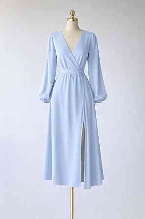 Женское романтичное приталенное миди платье софт Одесса