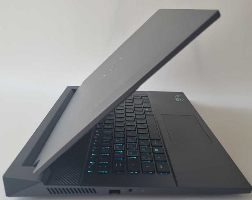 DELL G16 7630(2023) I9 13900HX/RTX 4070/RAM 16Gb/SSD 2TB/QHD+165Hz Ноутбук Киев - изображение 6