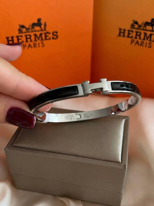 Браслет Hermes жіночий жорсткий — чорна емаль, покриття білим, рожевим або лимонним золотом, розм. 16-17 Одеса - фото 1